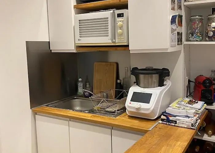 Bright 2-room Fully Equipped - Porte De Clichy